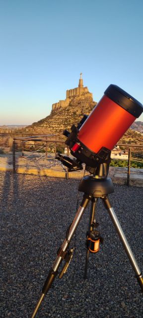 El Castillo de Larache acoge un taller de observación astronómica para toda la familia