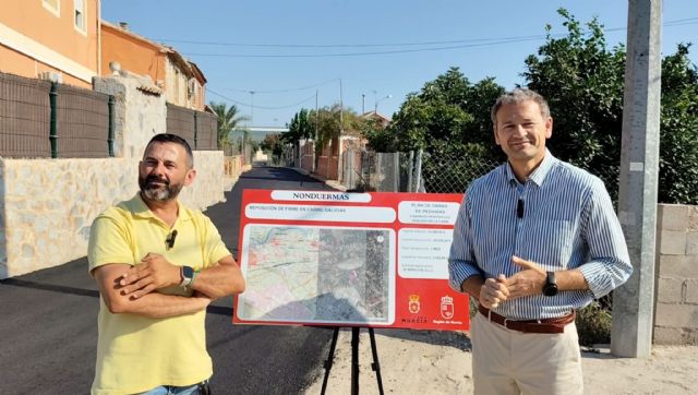 El Ayuntamiento de Murcia renueva el firme del Carril Galicias en Nonduermas para mejorar la seguridad y la conexión con el polígono de San Ginés