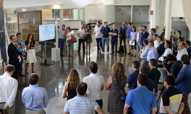 Medio centenar de representantes de empresas tecnológicas se interesan por el proyecto de ciudad inteligente de Murcia