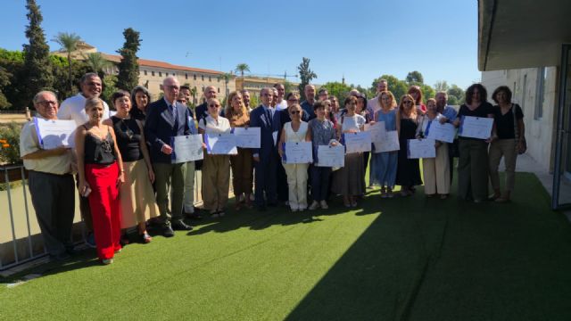 Medio centenar de establecimientos de Murcia reciben el sello de Compromiso de Calidad Turística