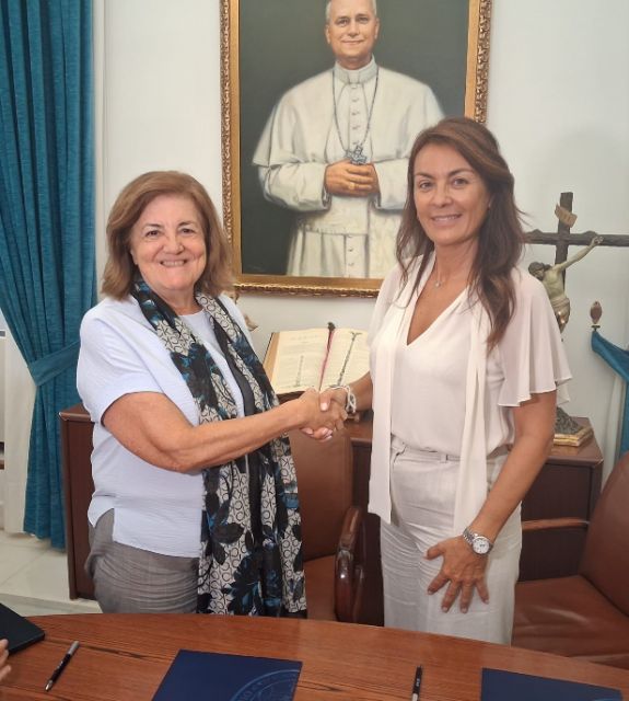 UCAM y FROET firman un convenio para impulsar el transporte y la logística
