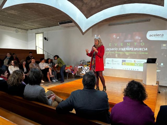 Un proyecto para mejorar la accesibilidad de personas con discapacidad, ganador del concurso 'Desafío Startups Murcia'