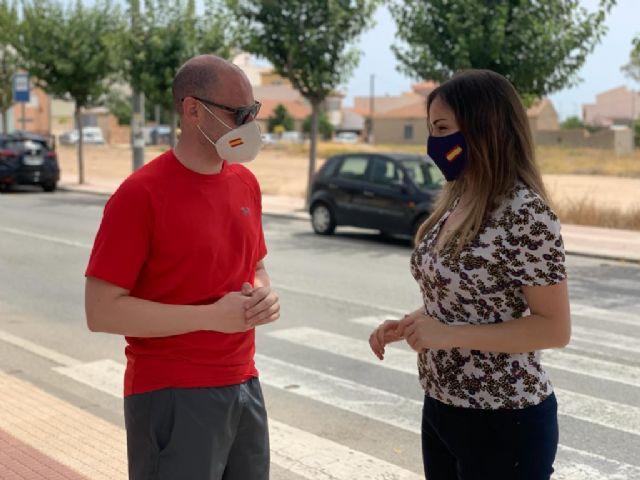 El Ayuntamiento trabaja esta semana en la eliminación de malas hierbas y maleza en más de una treintena de pedanías y barrios