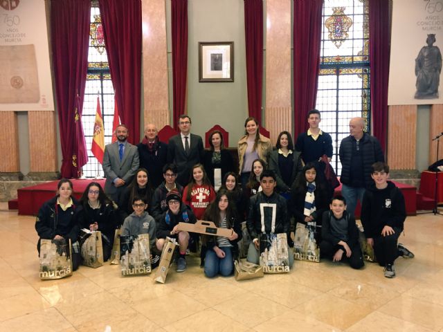 Bienvenida a los estudiantes americanos, llegados desde California, que estudian en el colegio CEU San Pablo
