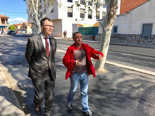 El Ayuntamiento mejora los accesos al campo de fútbol de El Raal