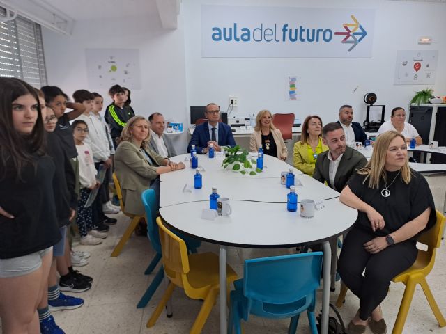 El colegio Isabel Bellvís de Corvera estrena Aula del Futuro