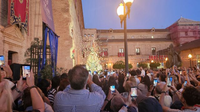 La UCAM recibe en Los Jerónimos a la Virgen de la Fuensanta entre muestras de fe y devoción