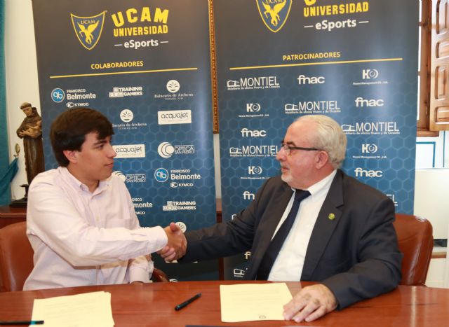 Jaime Álvarez (Gravesen_1), primer deportista de eSports becado en la UCAM