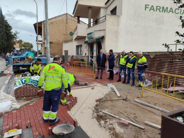 El Ayuntamiento invierte más de 20.600 euros en la mejora de la accesibilidad peatonal en Santa Cruz