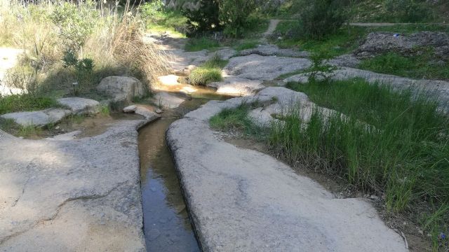 Cambiemos Murcia denuncia la desviación del cauce de la rambla del Puerto de la Cadena a huertos privados