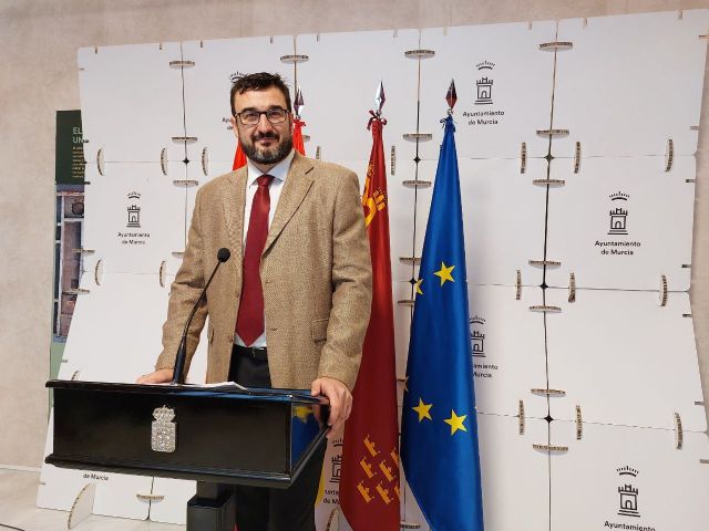 Ruiz: 'Por la salud de los vecinos y vecinas de Murcia, el Puente Viejo debe volver a ser cerrado mientras terminan las obras'