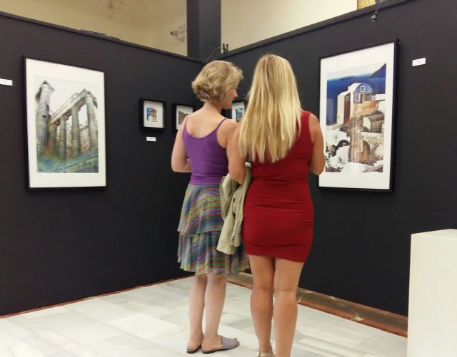 Una exposición de fotografías en la UMU destinará sus beneficios a los afectados por Displasia Ectodérmica