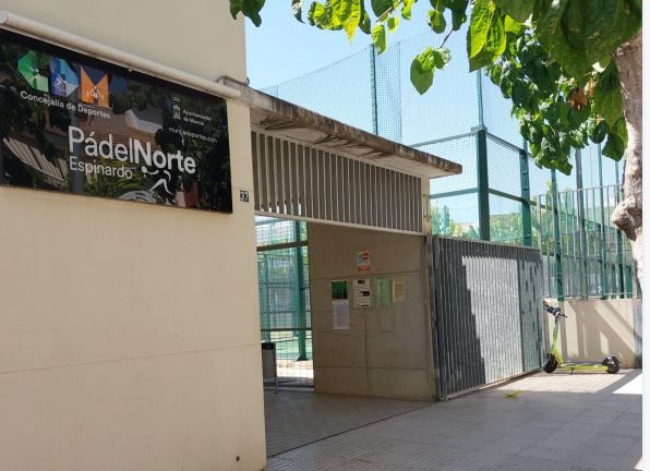 El Ayuntamiento adjudica el mantenimiento de las pistas de pádel de Espinardo