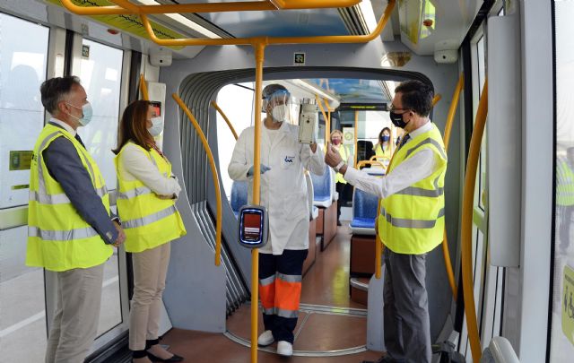 Los controles periódicos para la detección de trazas de Covid-19 confirman la seguridad del tranvía