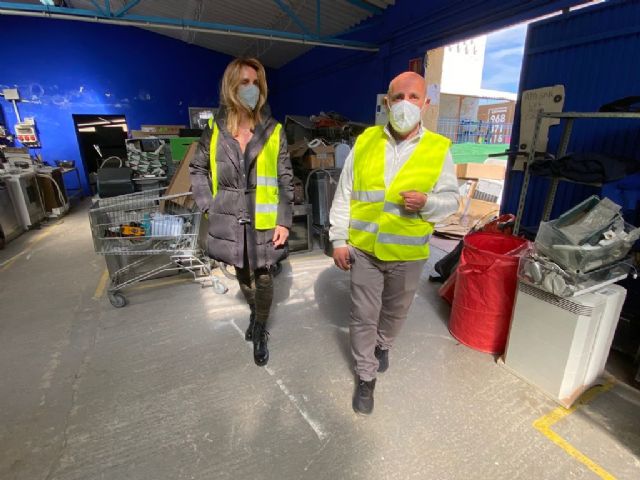 Traperos de Emaús ofrece sustento psicoterapéutico y emocional a 50 personas y forma como voluntarios a 47