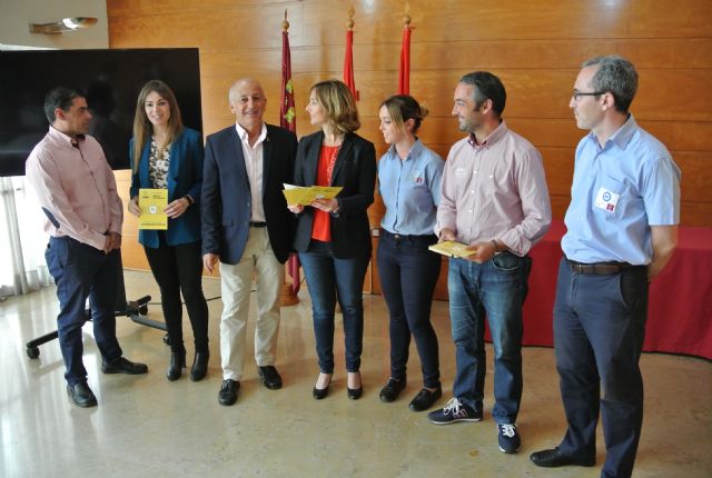 La charlas de concienciación para mantener Murcia limpia se amplían a más colectivos para abarcar a todos los grupos de edad