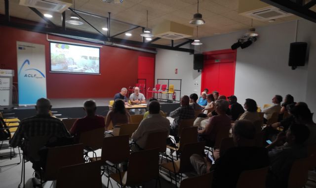 Asociaciones y vecinos de Aljucer urgen a las administraciones a iniciar la reconstrucción del Molino de Oliver
