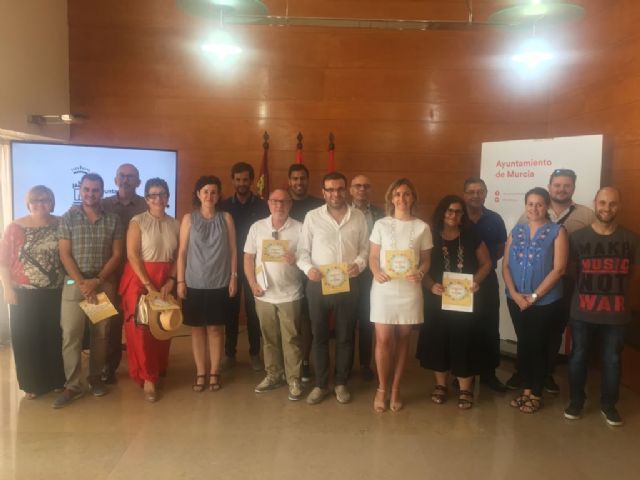 Cerca de 2.500 menores del municipio de Murcia, en situación de exclusión social, tendrán acceso a los campamentos y escuelas de verano