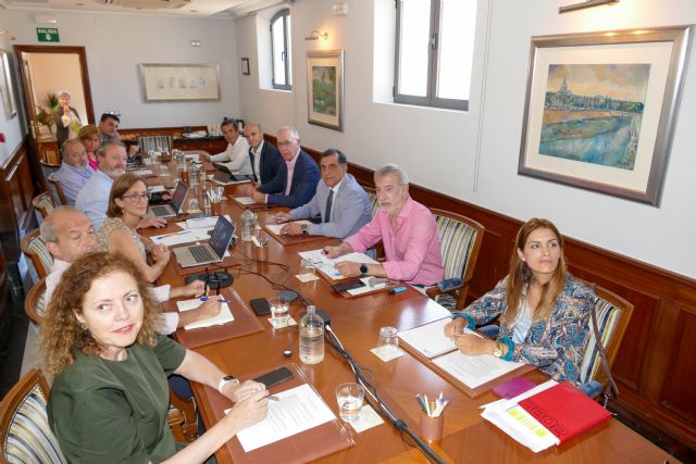 El Ayuntamiento de Murcia y Aguas de Murcia desarrollarán distintas actuaciones que contribuirán a la recuperación del Mar Menor