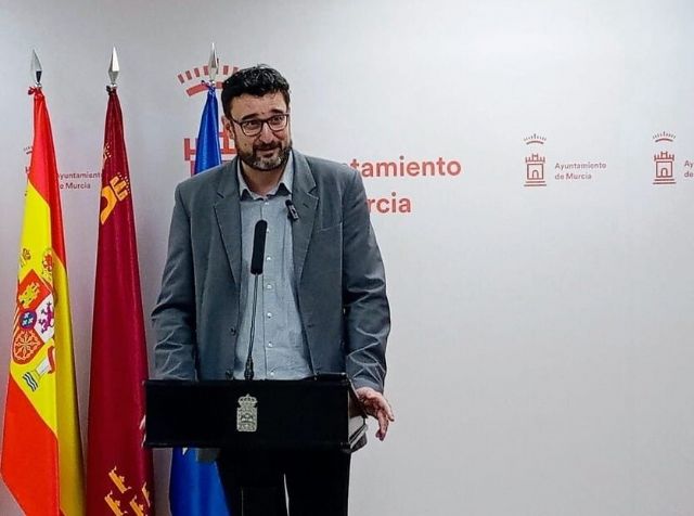 Los socialistas murcianos exigen al Gobierno regional que no bloquee inversiones clave para el futuro de Murcia