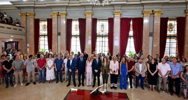 Más de 70 funcionarios toman posesión de sus nuevos puestos en distintos servicios del Ayuntamiento de Murcia