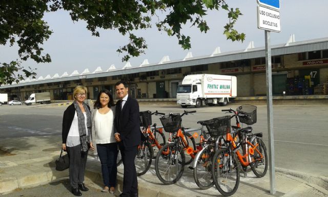 Los empleados de MercaMurcia dispondrán de bicicletas cedidas por el Ayuntamiento para desplazarse por las instalaciones