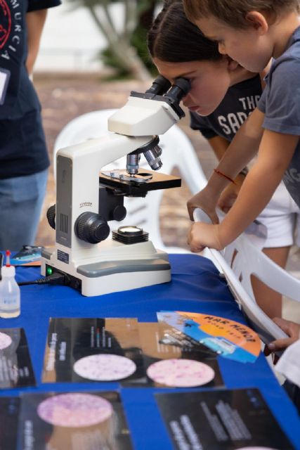 La UMU celebra este viernes la mayor Noche de los Investigadores de su historia