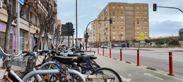 El Grupo Socialista exige al equipo de Gobierno que dé marcha atrás en su plan de eliminar el carril bici de la Carretera de Alcantarilla