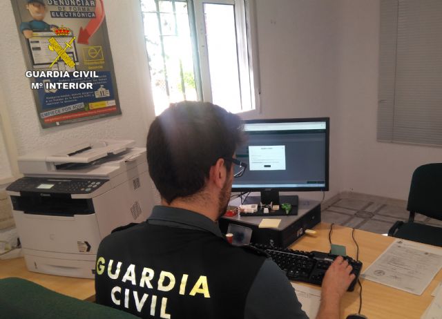 La Guardia Civil investiga a tres personas por el robo en una vivienda de Murcia