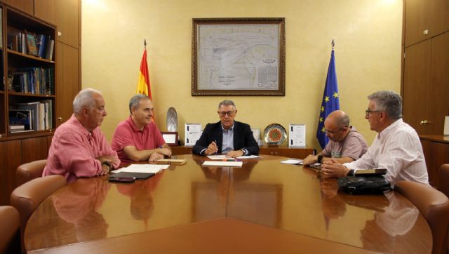 La CHS mantiene una reunión con la Asociación de Vecinos de Barriomar