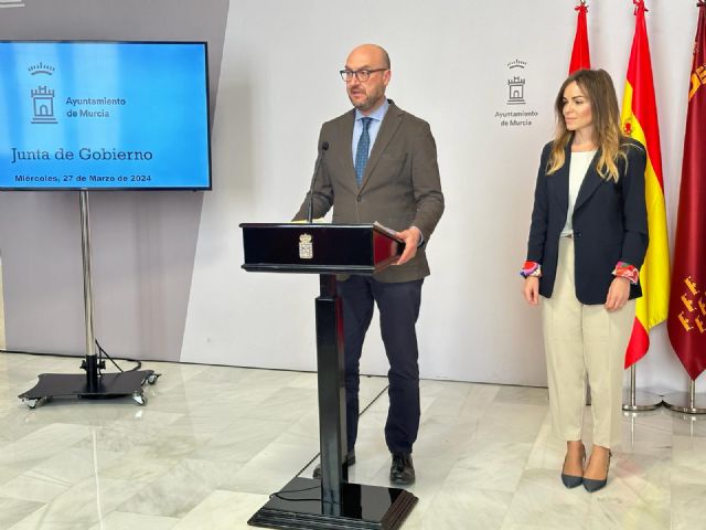 Los aparcamientos disuasorios ofrecen desde hoy y durante todas las Fiestas de Primavera más de 700 plazas diarias de forma gratuita