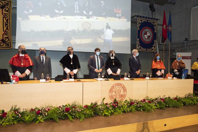 Las Universidades públicas de la Región inauguran su curso número 104