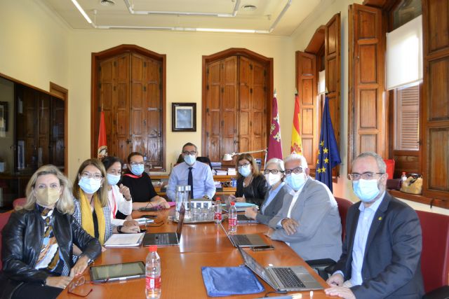 El rector Luján presiden en la UMU la reunión del Comité Ejecutivo de Asuntos Estudiantiles de la CRUE