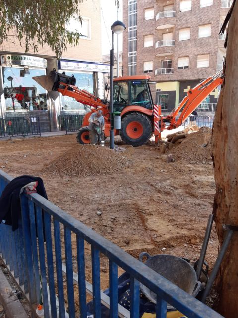 Torreagüera amplía sus espacios públicos con la remodelación de sus plazas y parques y una nueva zona de ocio infantil