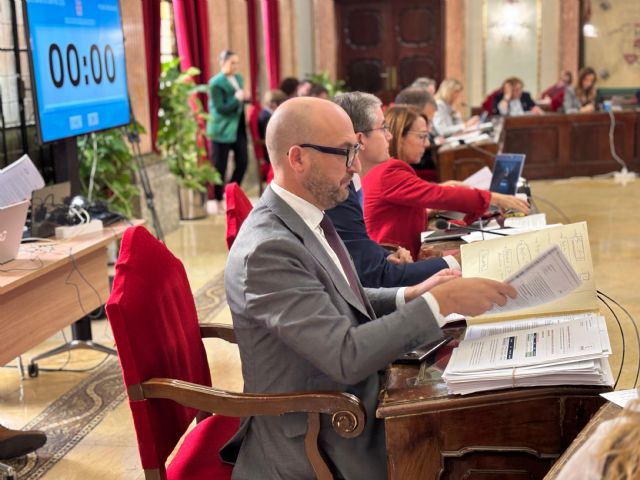 El Pleno del Ayuntamiento de Murcia aprueba la integración de las líneas de autobús de Alcantarilla, Santomera y Beniel, germen del Área Metropolitana