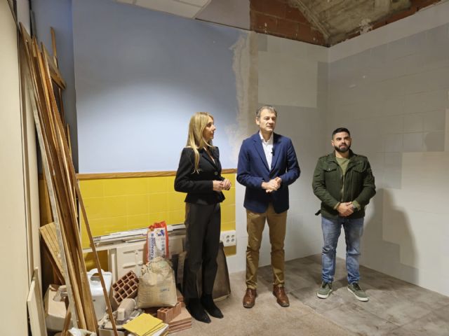 El Ayuntamiento mejora las instalaciones del Consultorio de Los Dolores para ofrecer un mejor servicio a los usuarios