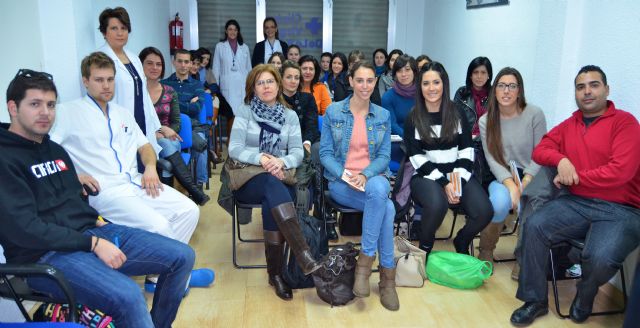 La Vega acoge a una veintena de estudiantes de enfermería y técnicos especialistas en rayos
