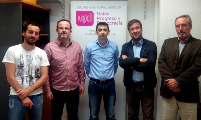 Encuentro entre UPyD y Murcia en Bici para impulsar iniciativas y fomentar el uso de la bicicleta