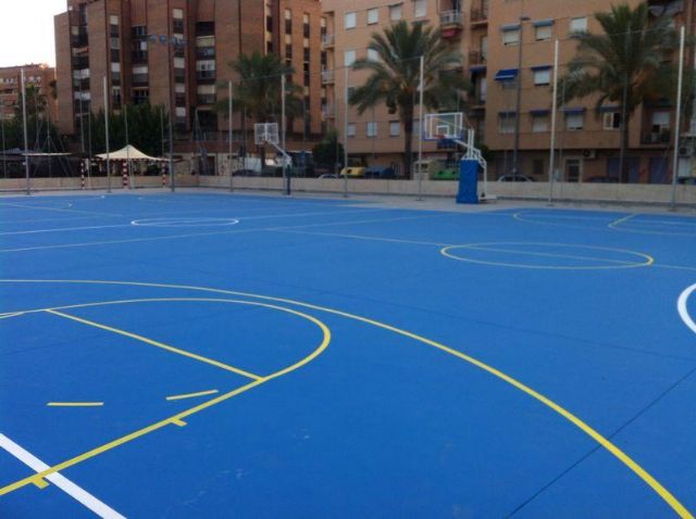 Finalizan las obras en las pistas de baloncesto del Polideportivo de La Vega