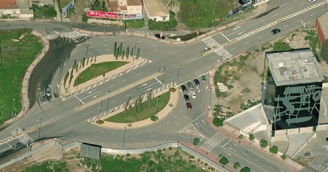 Ahora Murcia califica de 'mortal' la rotonda del McDonald´s de Espinardo