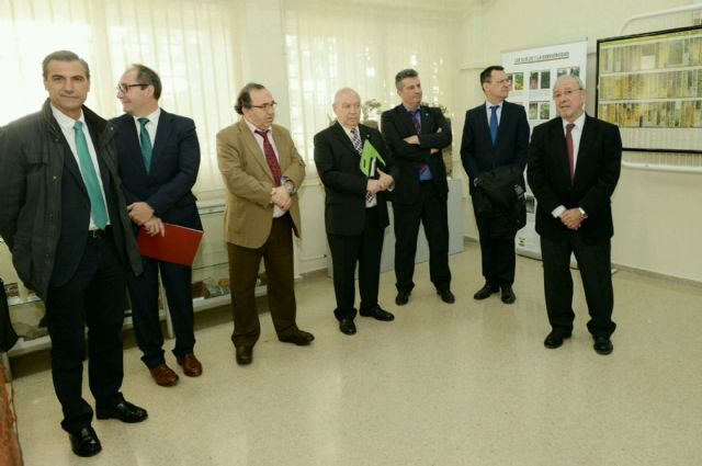La Universidad de Murcia inaugura un Museo de Suelos en la Facultad de Biología