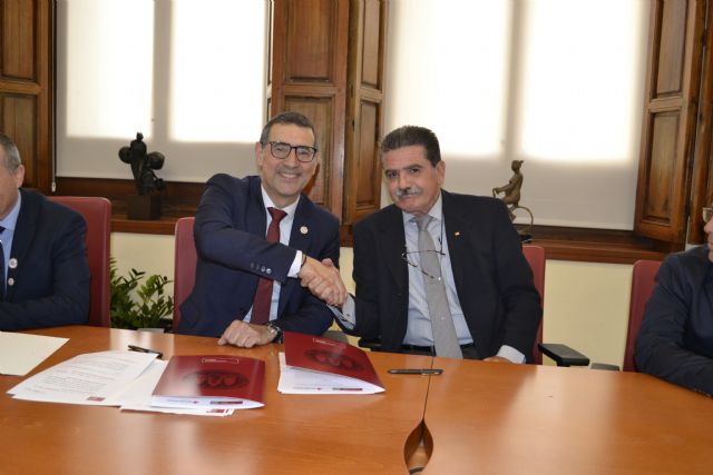 Universidad de Murcia y Cruz Roja Española suscriben su marco de colaboración para los próximos años