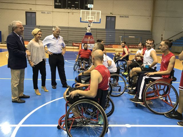 El Ayuntamiento de Murcia muestra, una vez más, su apoyo al baloncesto en silla de ruedas