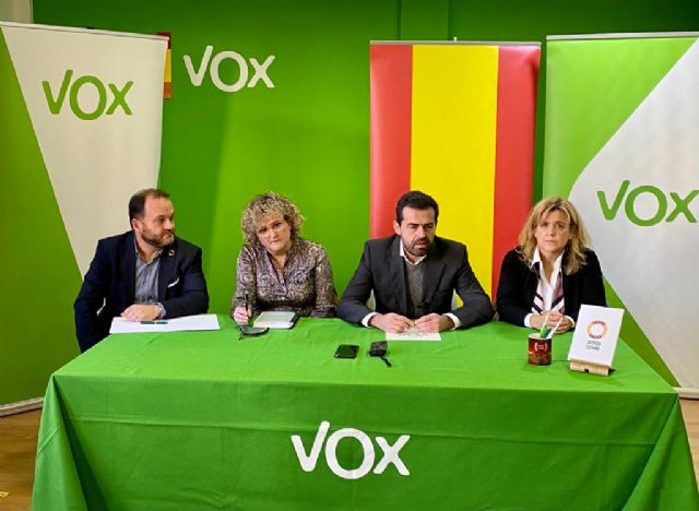 VOX propone un pacto al PP para desalojar al pedáneo de Cs de Beniaján