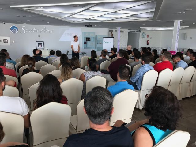 Level UP abre temporada en Murcia ante más de medio centenar de emprendedores