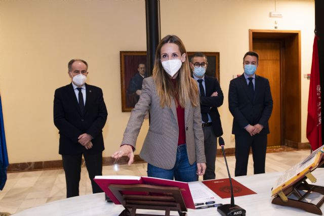 Esther Nevado Doblas toma posesión como vocal del Consejo Social de la Universidad de Murcia