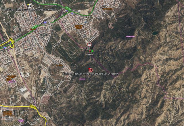 Rescatan a una senderista de 26 años accidentada en la zona del monte Miravete en Torreaüera