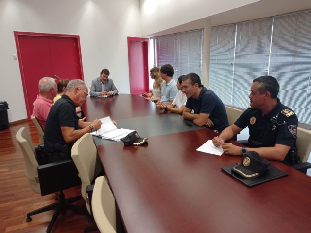 El  Ayuntamiento de Murcia se compromete a reforzar la seguridad en el barrio de Santa Eulalia