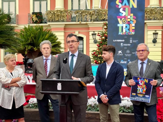 San Silvestre reunirá a más de 4.000 corredores por el centro de Murcia, en la carrera más divertida del año