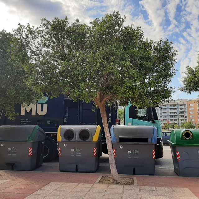 Senda de Granada denuncia que el ayuntamiento cobra la tasa de basuras a los vecindarios a los que se les impide reciclar
